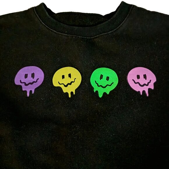 Black Drippy Smiley Face Sweatshirt – Medium Pastel Graphic - Picture 2 of 8
